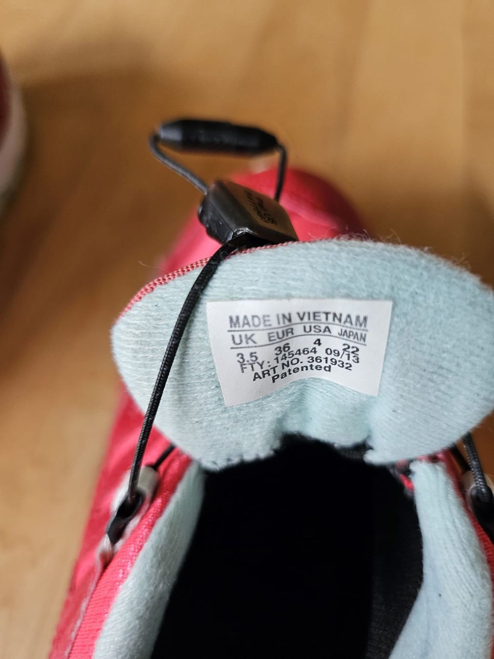 Salomon Scarpe per ragazze: Salomon Schuhe Grösse 36 – Usato da Lungern venduto da Bohnenkraut69 3