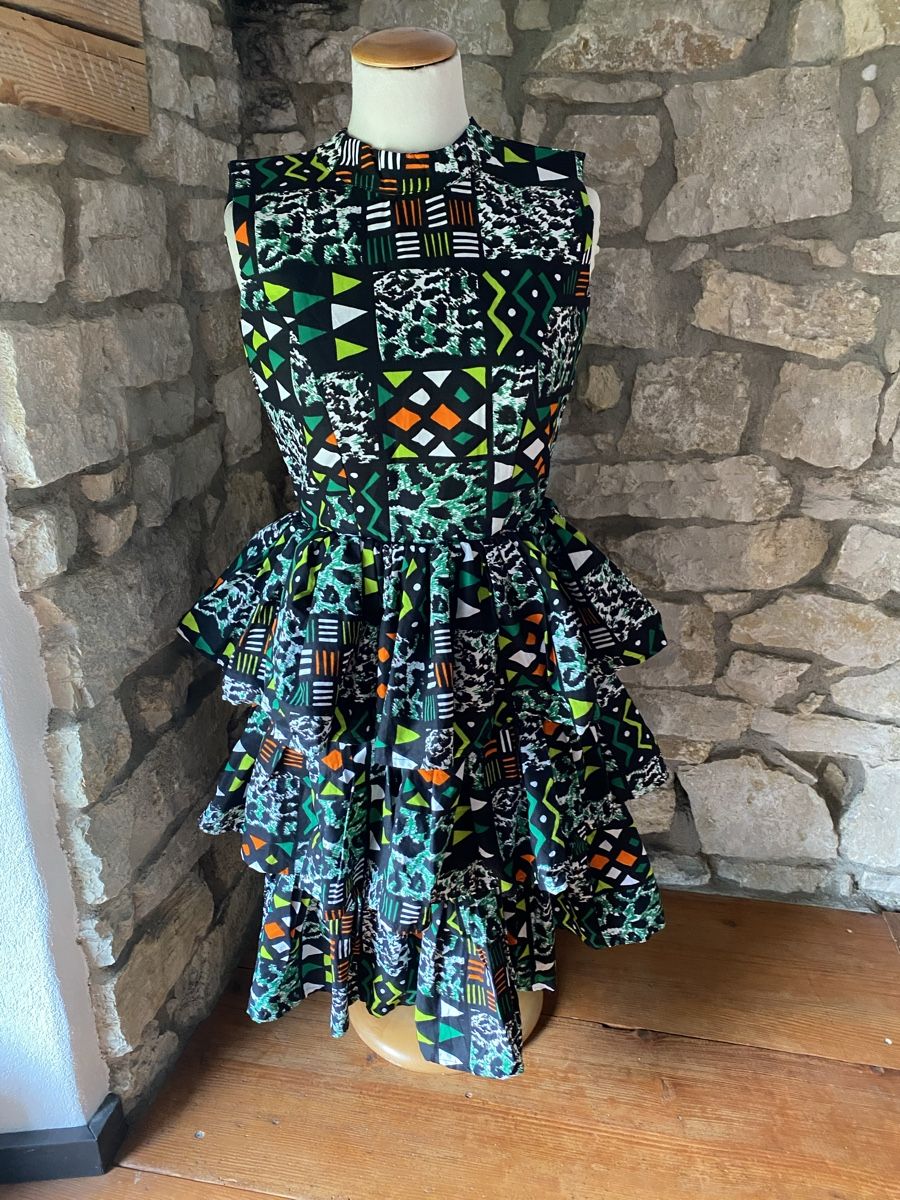 Vestiti: Robe neuve wax africain Taille 34 – Nuovo e nell'imballaggio originale da Moutier venduto da Happyvidedressing