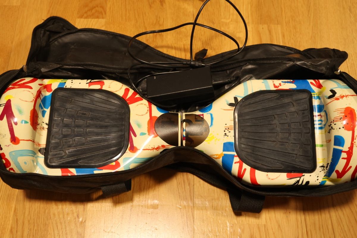 Hoverboards: Hoverboard mit Ladegerät und Tragetasche gebraucht – Gebraucht aus Zofingen von teo_fsm2 3