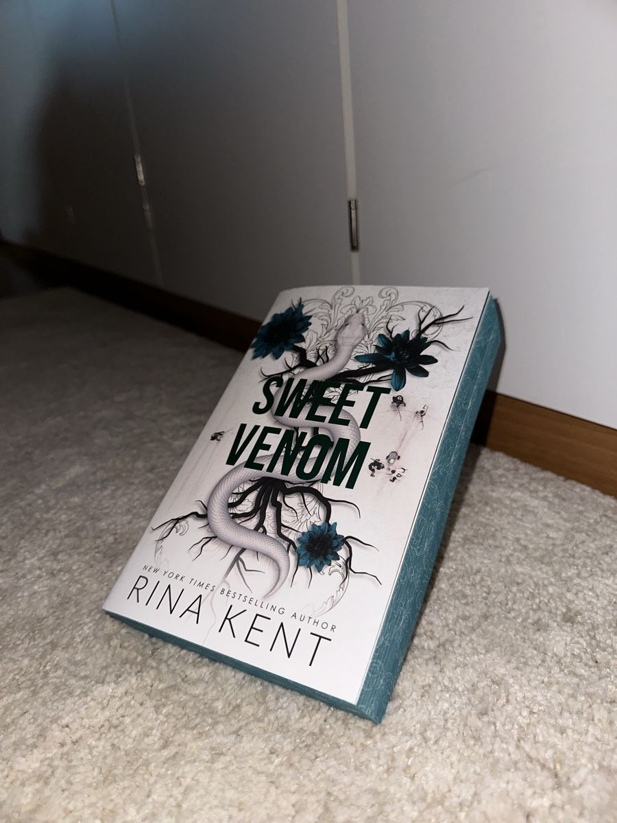 Libri: Sweet venom – Nuovo (secondo la descrizione) da Wolhusen venduto da ver_k2gf