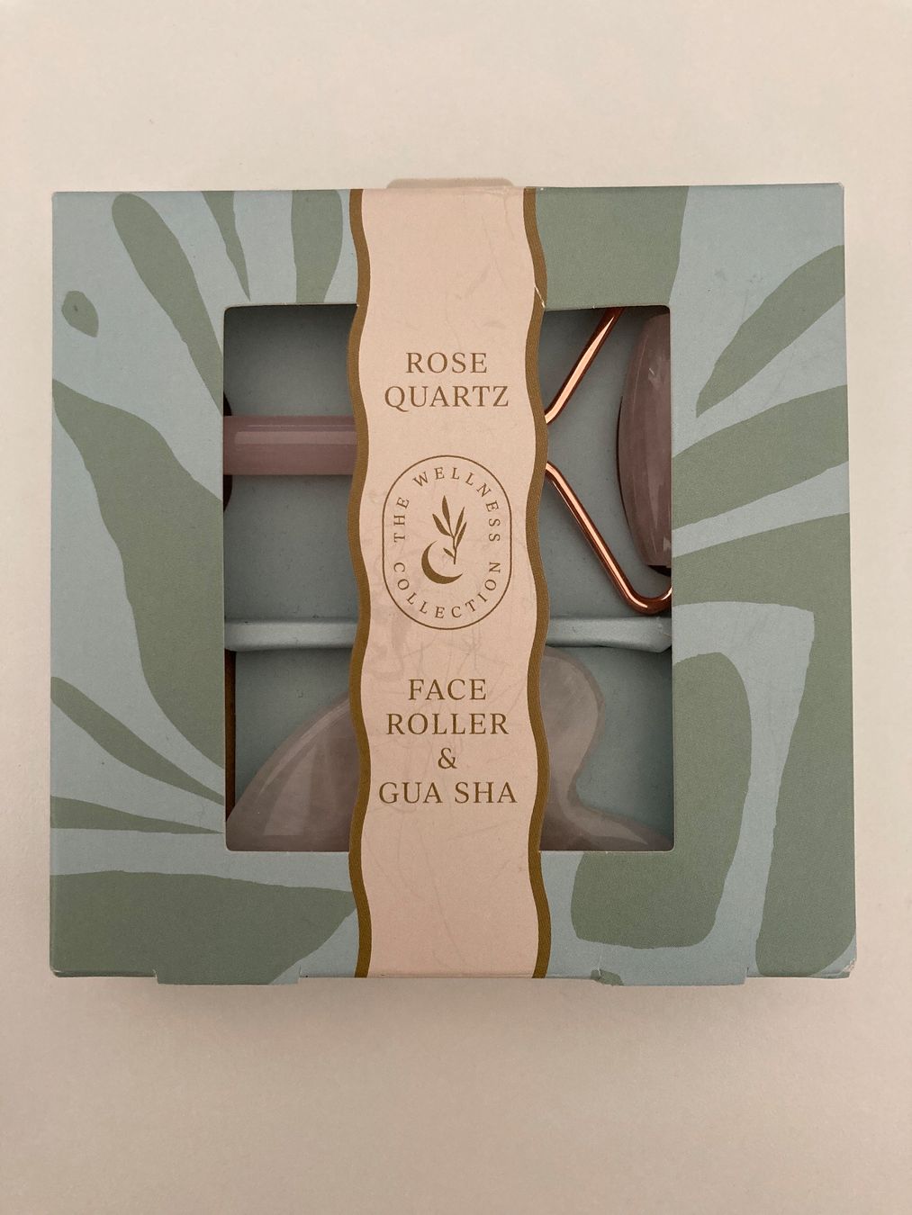 Cura del viso: Face Roller & Gua Cha / Wellness Collection / Rose Quartz – Nuovo e nell'imballaggio originale da Genthod venduto da daz_world 1