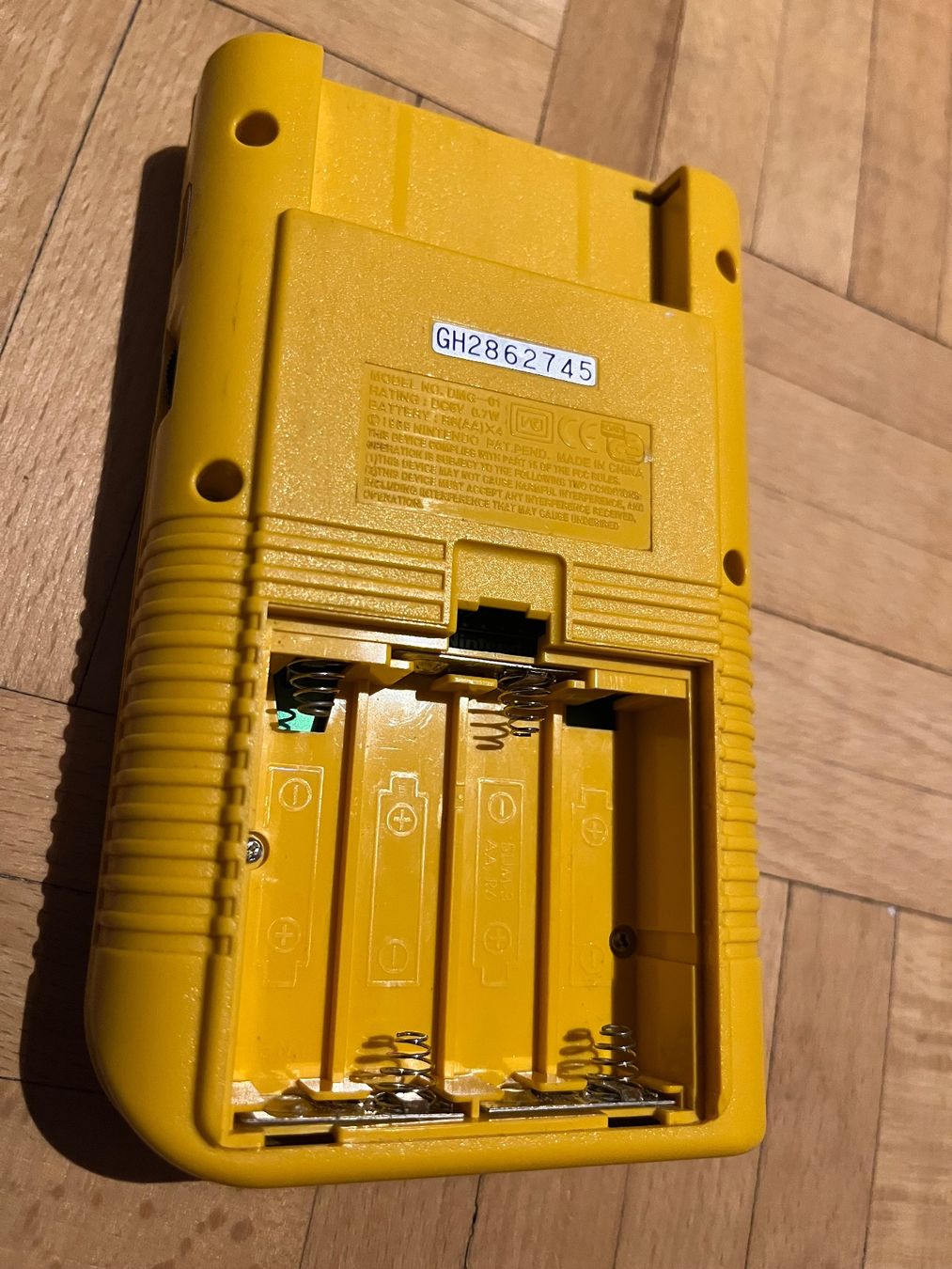 Nintendo Consoles: Gameboy Classic gelb – D'occasion à Basel par Ruemli17 2