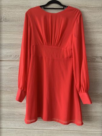 Robe rouge chic