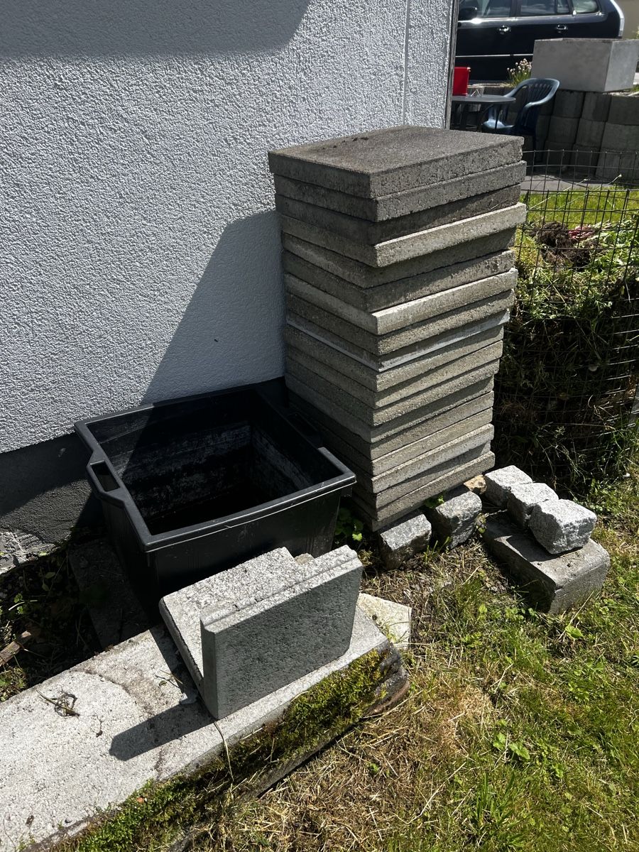 Bodenbeläge: Gartenplatten 40x40 Preis pro Stück – Gebraucht aus Schönengrund von Oldbutgold93 1