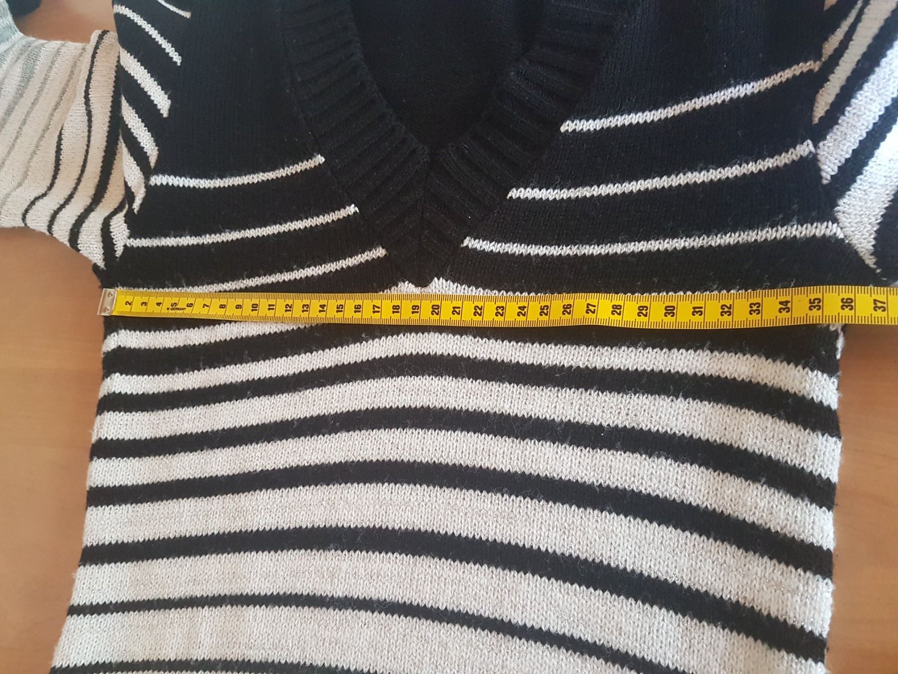 Vestiti: Robe pull col en V taille S – Usato da Villiers venduto da san_jn5w 6