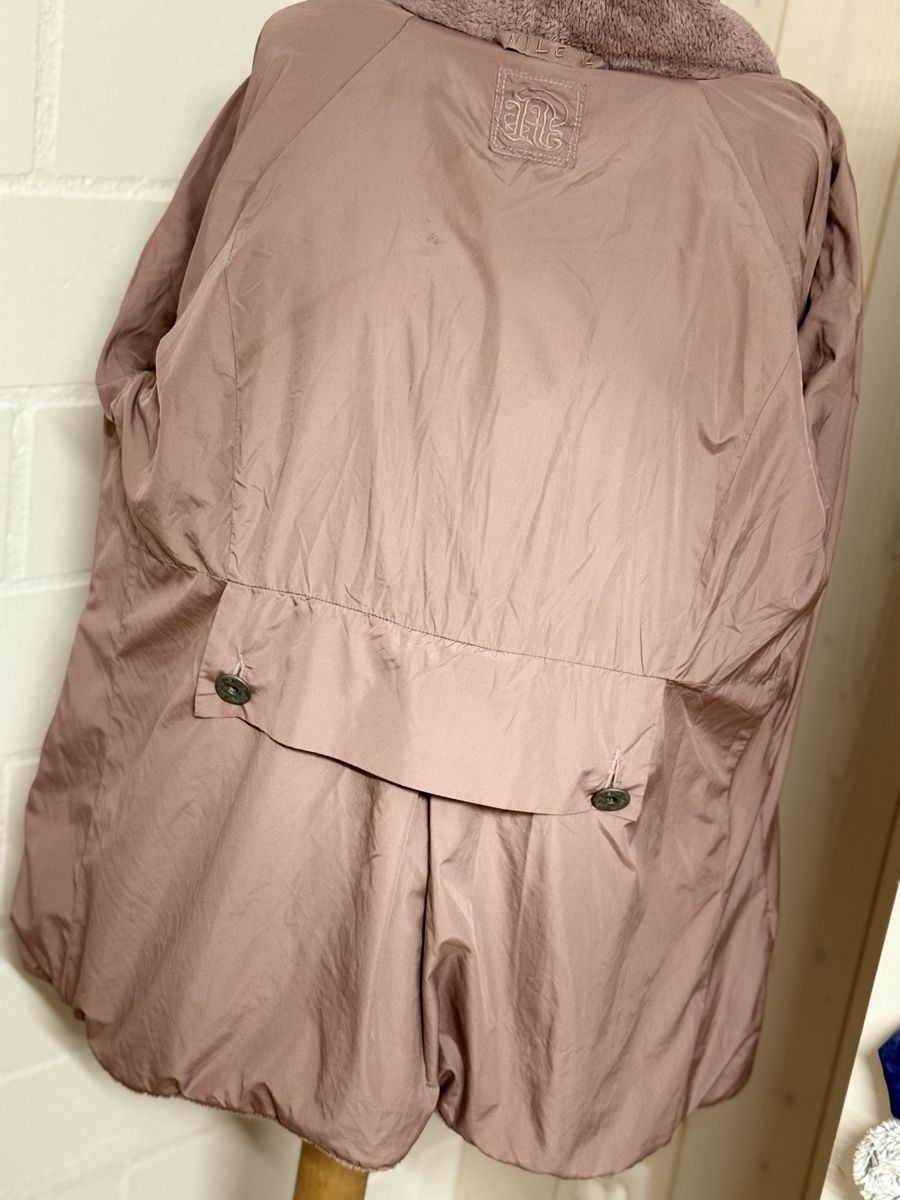 Nile Giacche: Kuscheljacke von Nile – Usato da Jegenstorf venduto da jenny2002 6