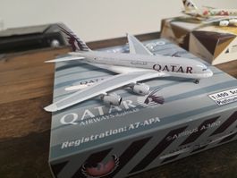 Qatar Airways A380 Phoenix Modell 1:400