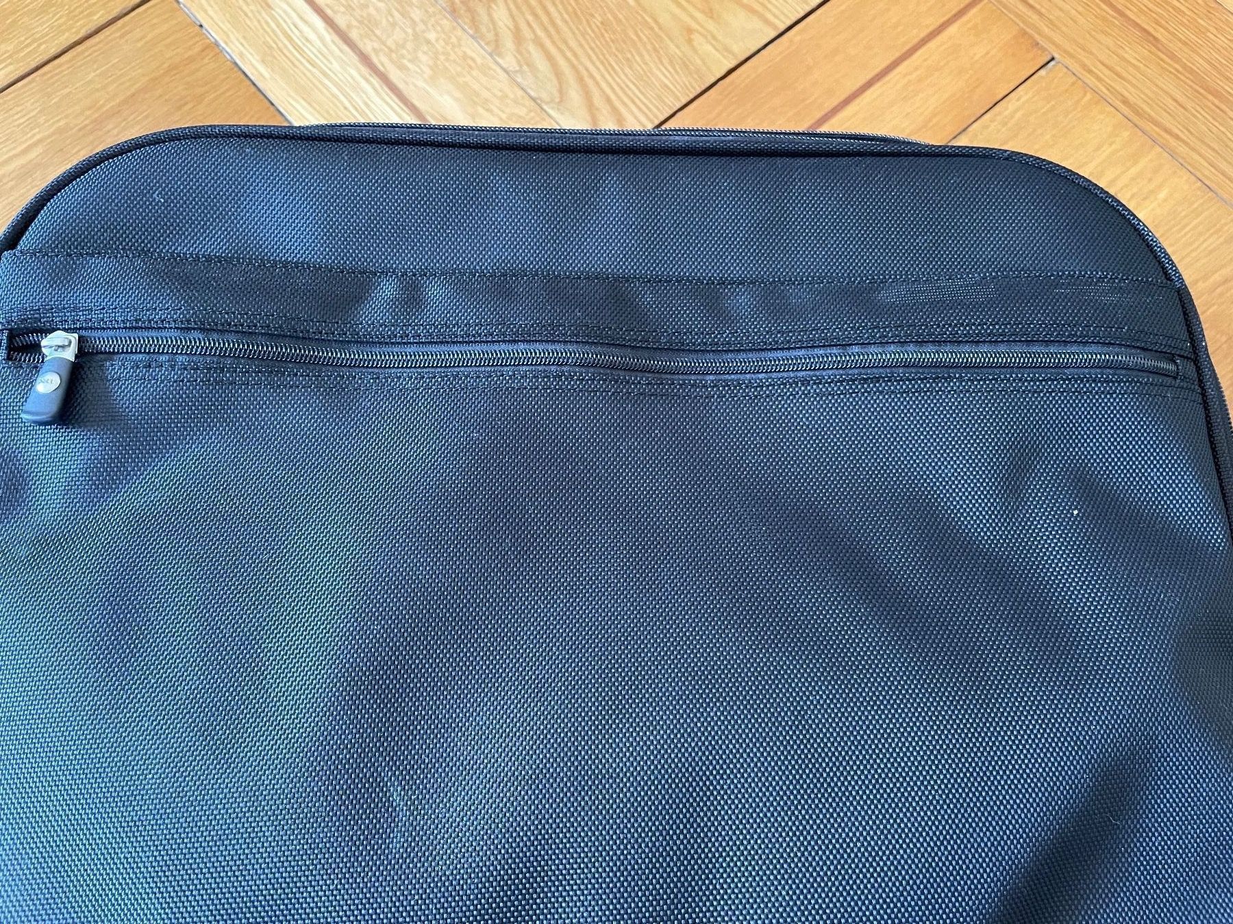 Dell Borse: Dell Tasche für Notebook – Usato da Genève venduto da Buens4 1