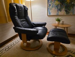 Relax Sessel Leder mit Hocker dunkelblau gebraucht