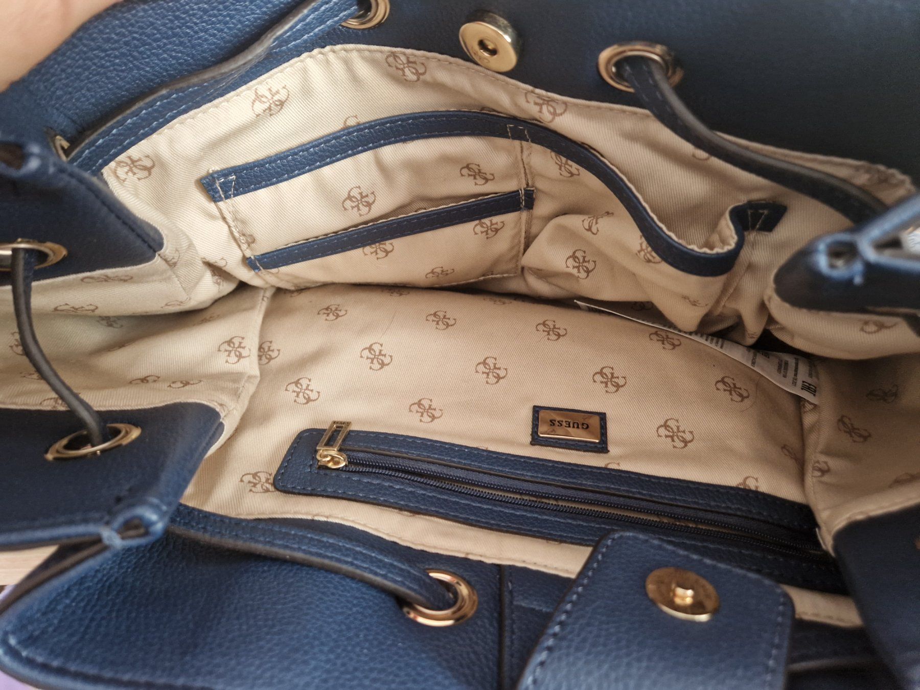 Guess Borse da donna: Sac Guess authentique neuf bleu – Usato da Missy venduto da valentine17 4