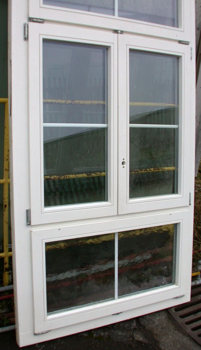 Finestre: Holzfenster mit IV f Sitzplatzverglasung oder Industriefenst – Usato da Winterthur venduto da BauTeilLaden2000