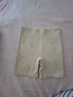 Kurze Hose Elevate Damen Grösse M Beige Gerippt Neu