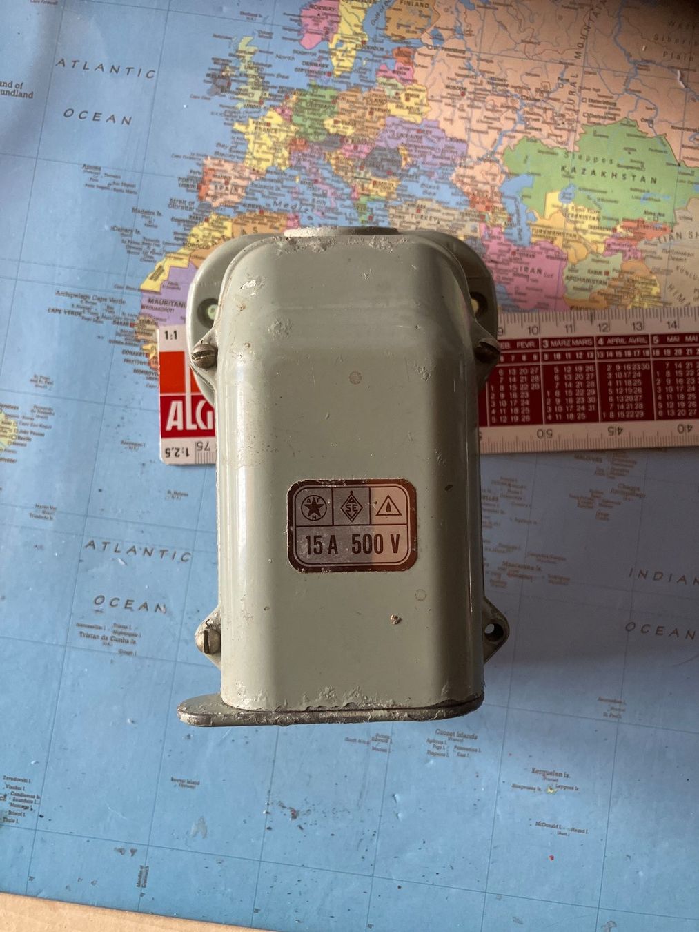 Feller Spine: Steckdose J 15 5polig – Usato da Cunter venduto da Bicasi58 4