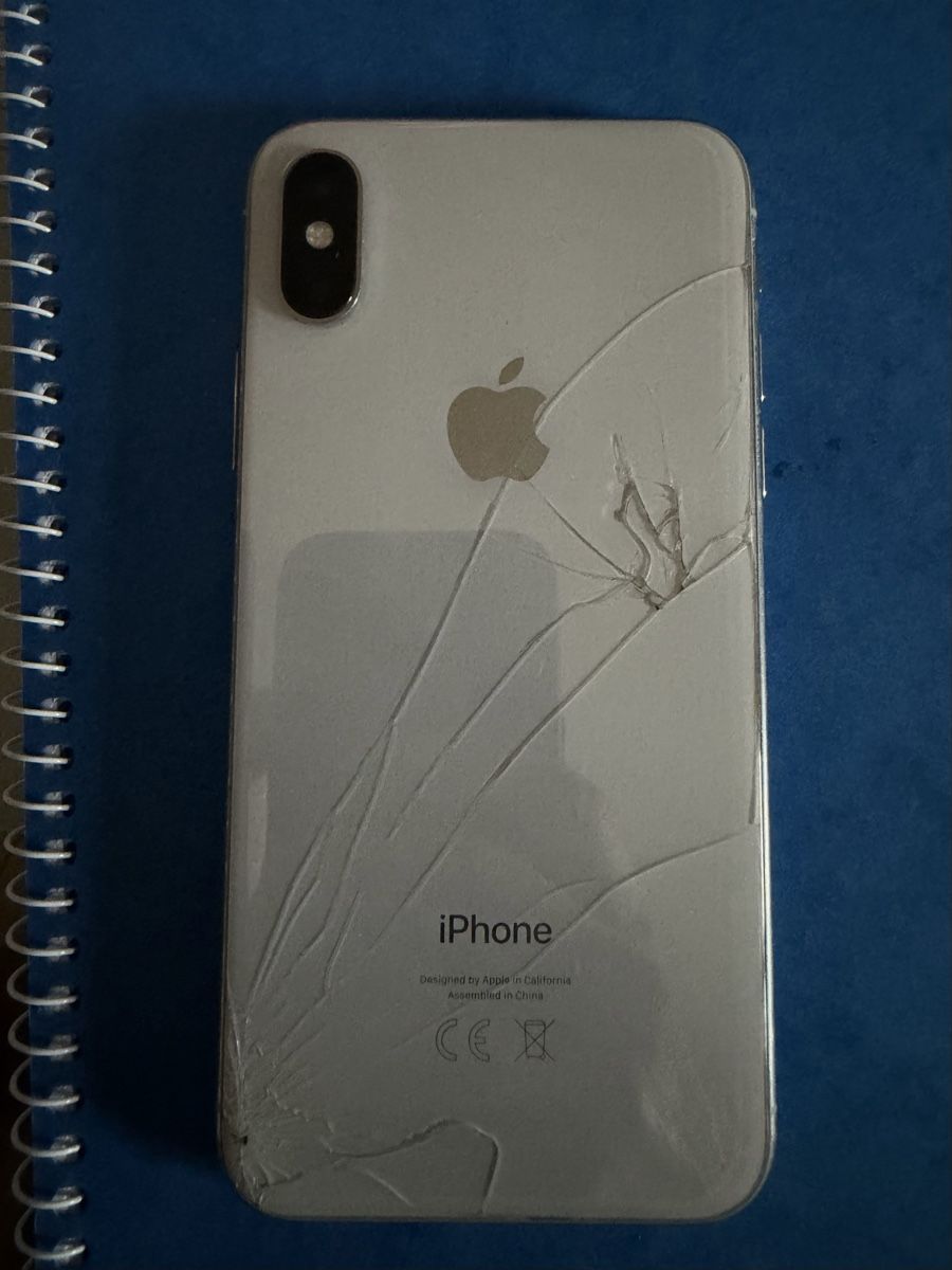 Apple Handys / Smartphones: iPhone X 64Gb – Gebraucht aus Genève von AlBE909 3