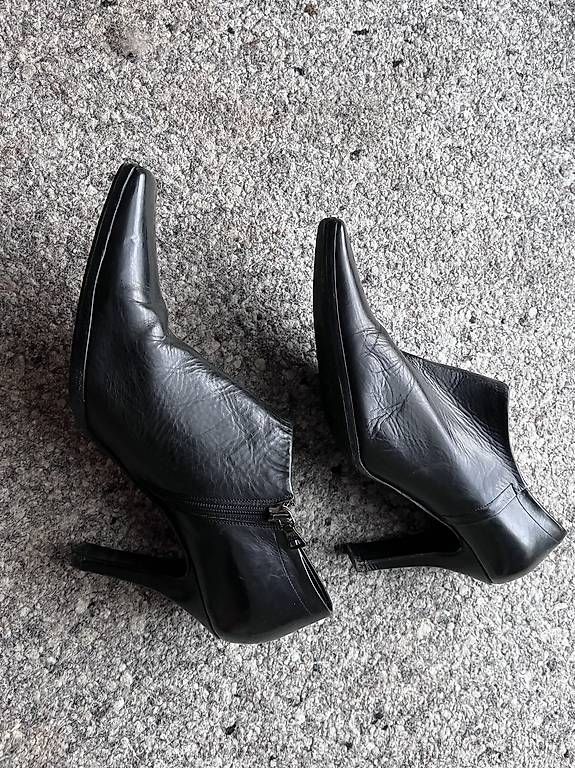 Damenschuhe: Prada Schuhe Gr. 38 1/2 – Gebraucht aus Uttwil von julesonne 2