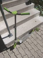 Trottinette pour enfant vert fluo  