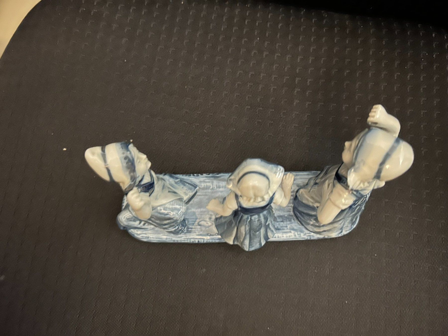 Statuette: Rare und wunderschön. Delft - 3 Mädchen (nummeriert) – Usato da Küsnacht ZH venduto da filo_fila8700 2