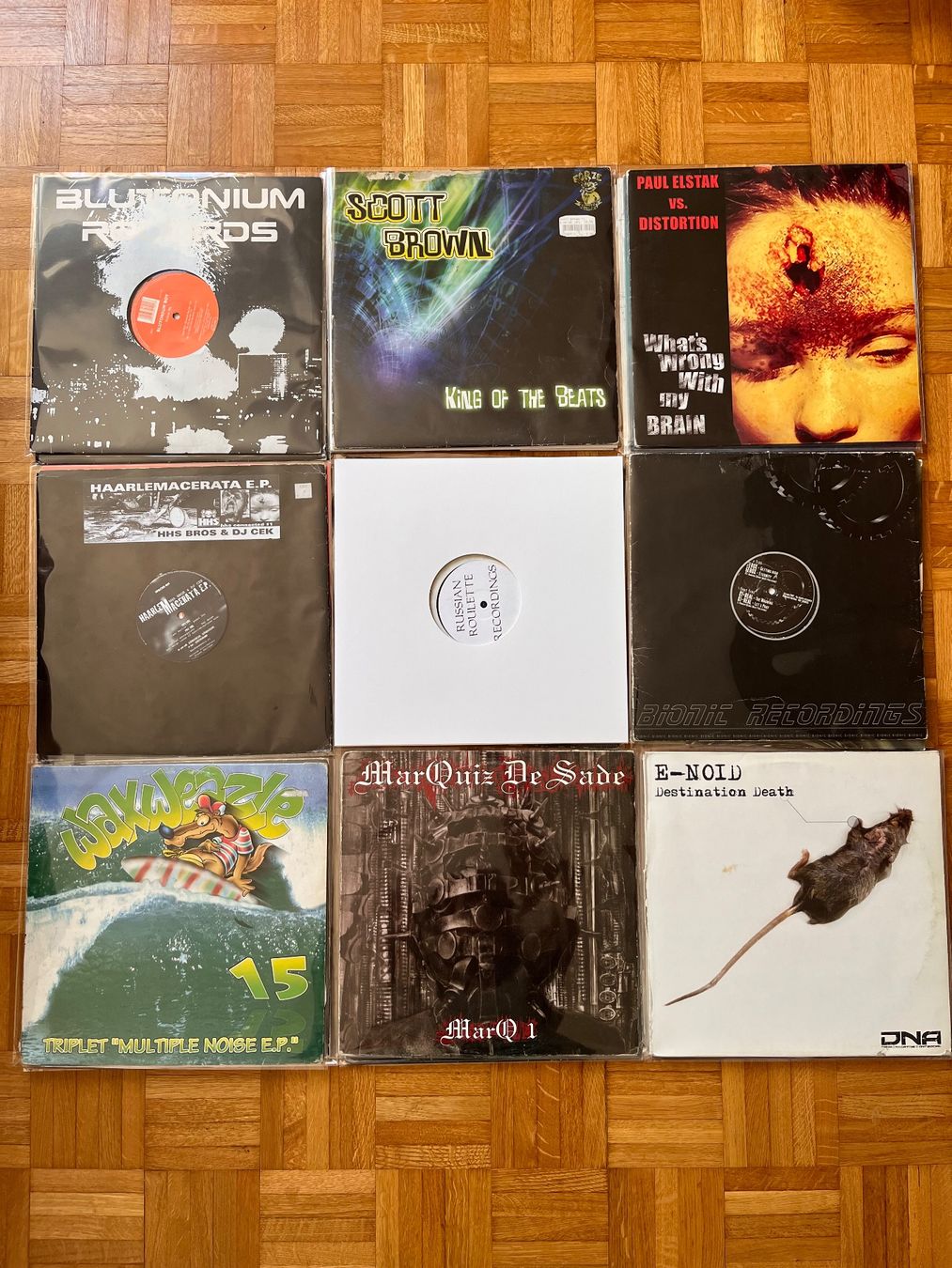 Dischi in vinile: 39 vinyles HARDCORE / GABBER début 2000 – Difettoso da Lausanne venduto da ant_68z8 3