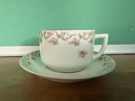 ANTIKE  TASSE  MIT UNTERTASSE handbemalt