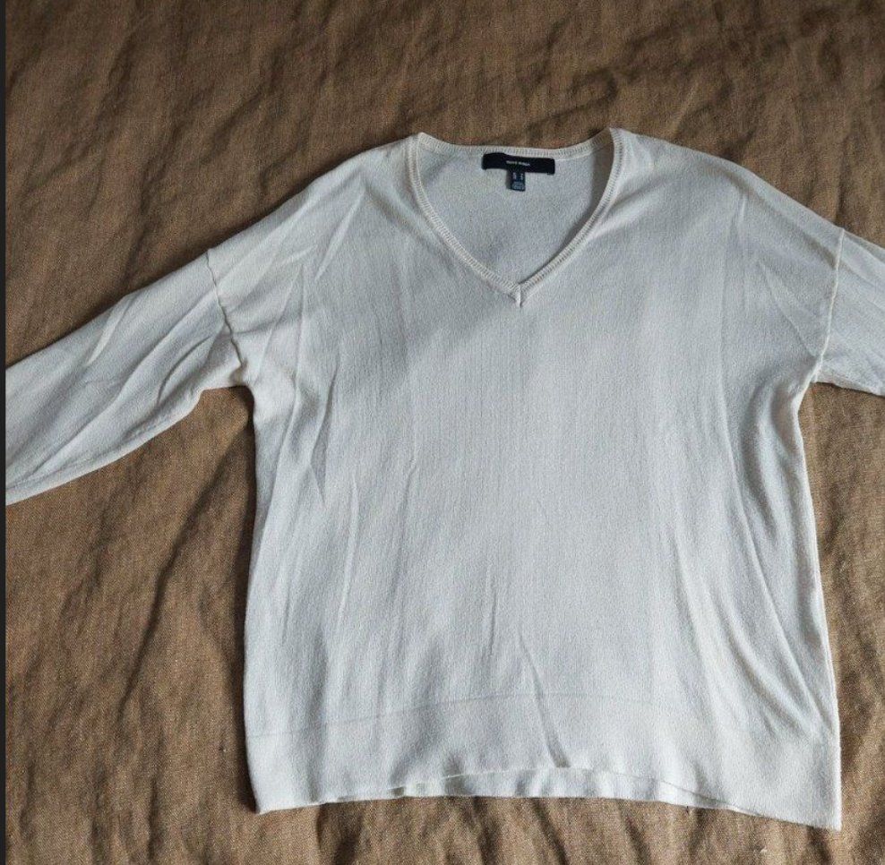 Pullover & Sweatshirts: 4 Pulls – Gebraucht aus Adliswil von Boncoinsuisse 4
