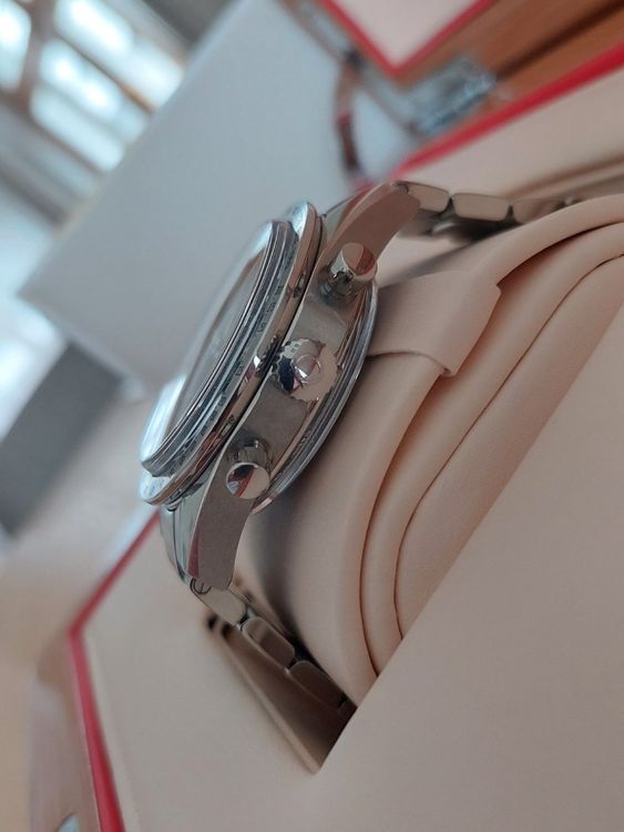 Omega Speedmaster 57, CoAxial 9300 Kaliber Kaufen auf Ricardo