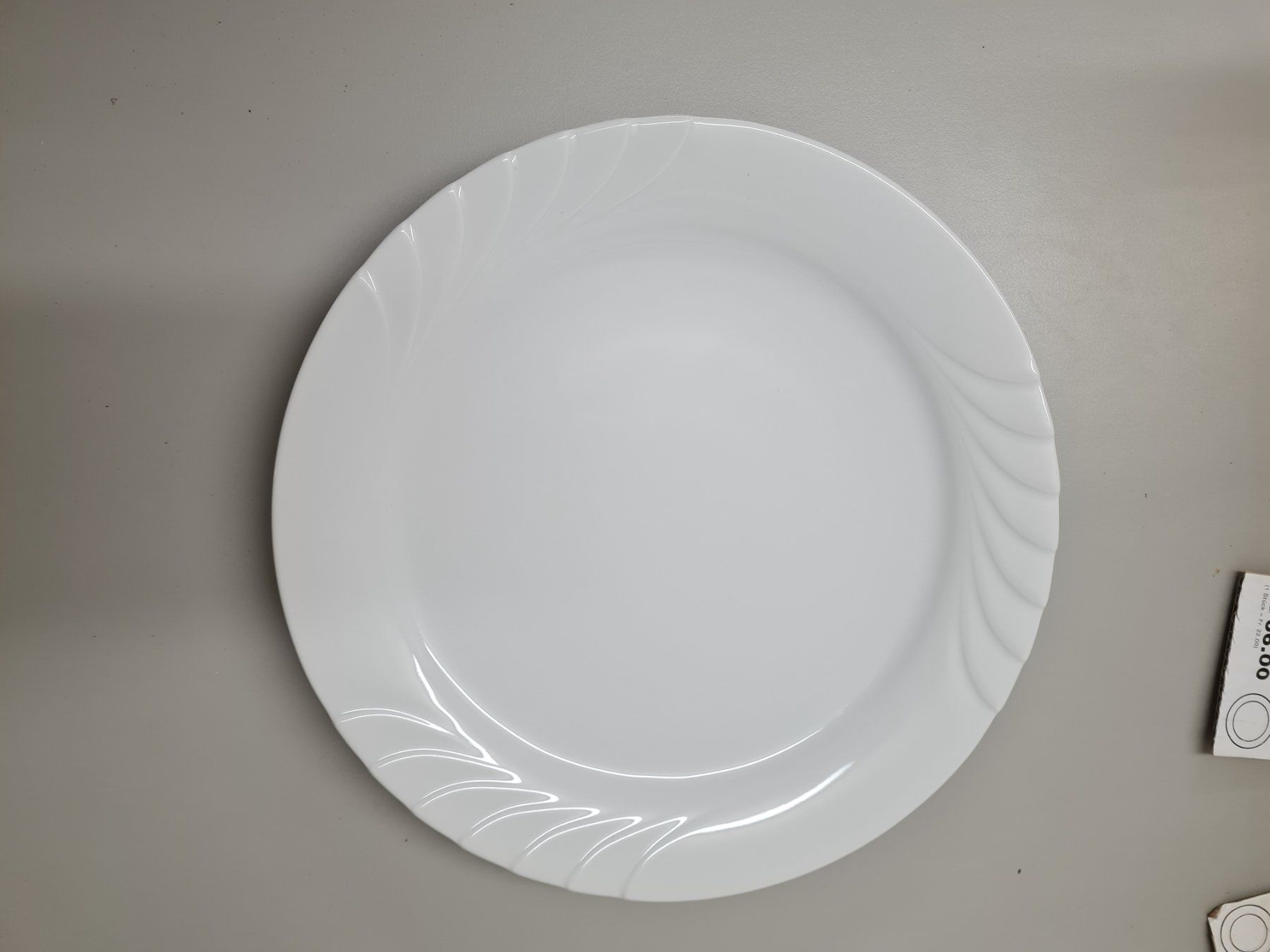 Migros Piatti: Platzteller BIANCA von Migros, 12 Stk., 30 cm – Usato da Turbenthal venduto da rut_77cy