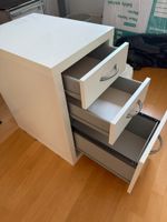 Korpus weiss 3 Schubladen guter Zustand stabil