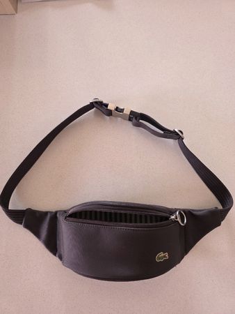 Bauchtasche Lacoste New Classic 16 braun guter Zustand