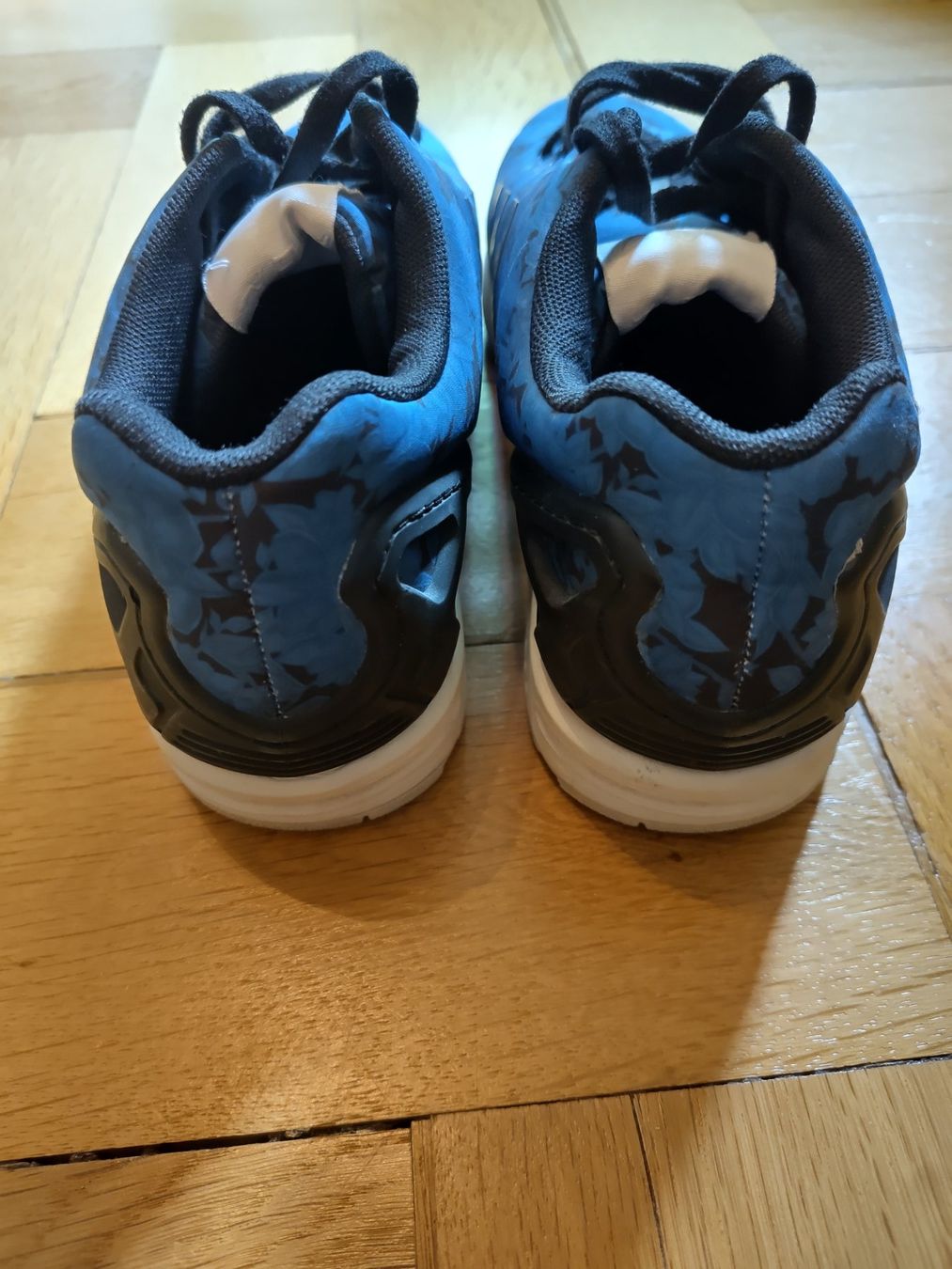 Adidas Chaussures hommes: Sneakers – D'occasion à Bern par Linii 5