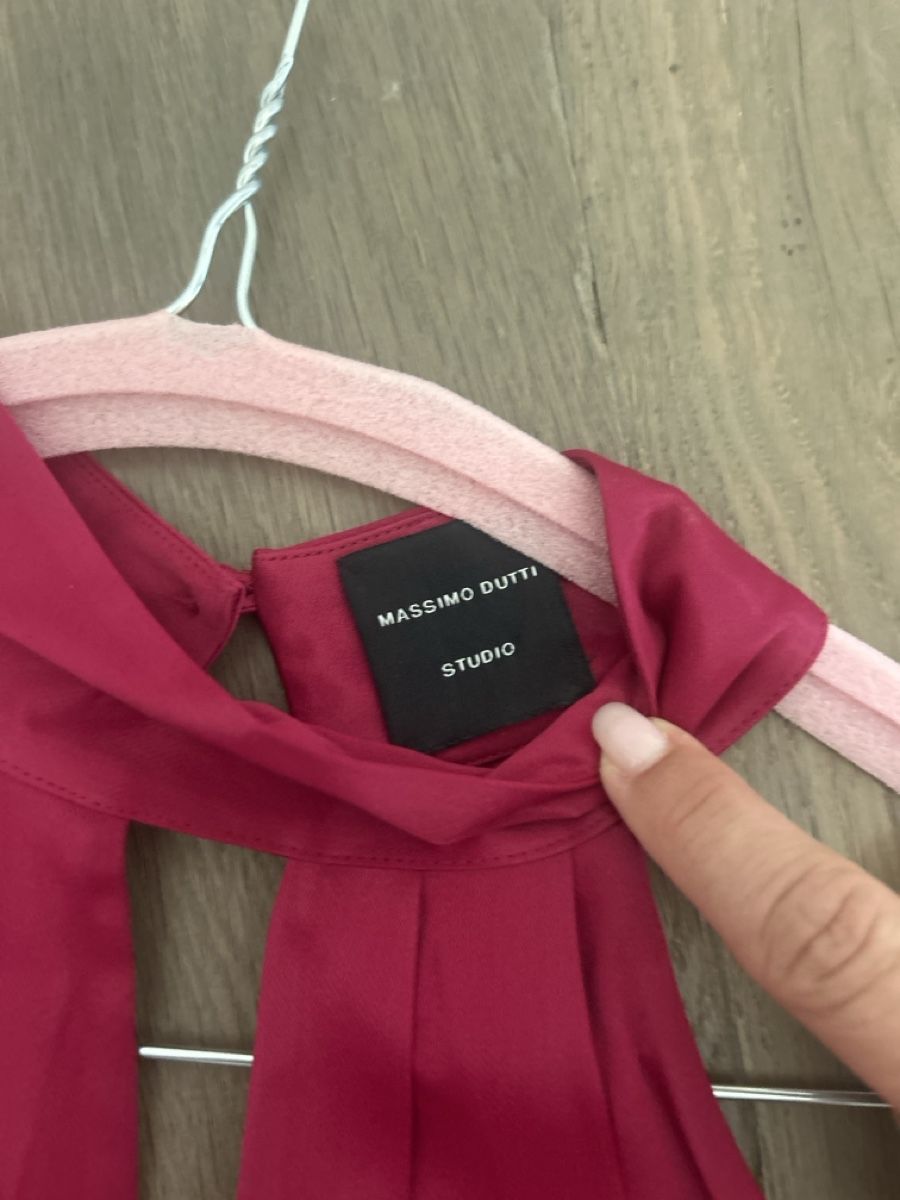 Massimo Dutti Top: Top mit Federn – Usato da Uitikon Waldegg venduto da A.K.R. 1