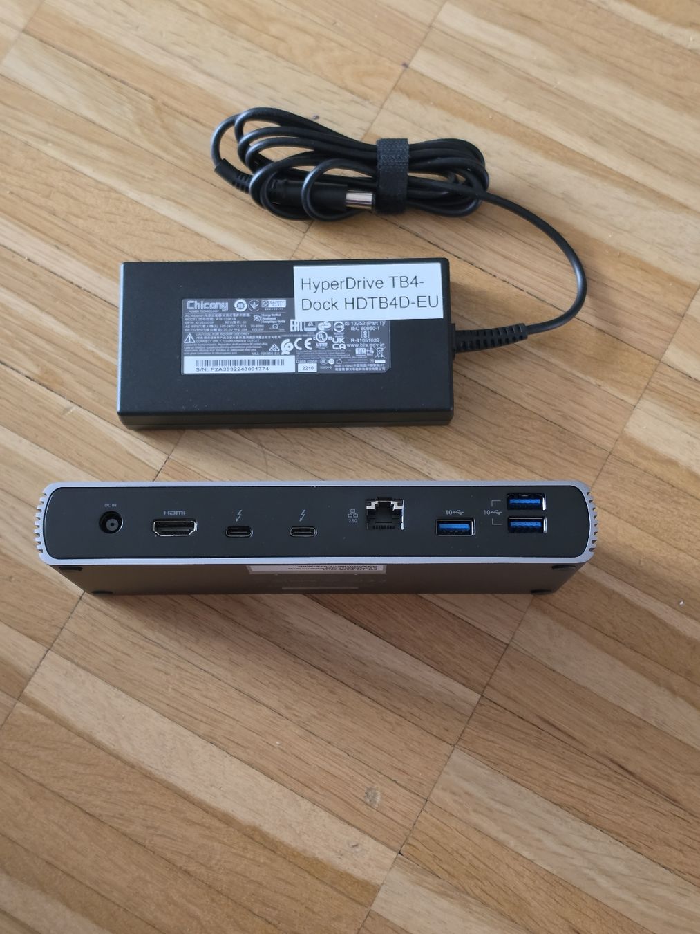 Docking station: HyperDrive Thunderbolt 4 Dock Hdtb4d-eu Dockingstat. Netztei – Usato da Aesch BL venduto da immon 1