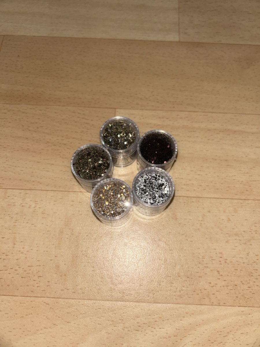 Make-up: 5er Set Glitzer – Nuovo (secondo la descrizione) da Zürich venduto da xeniiilou