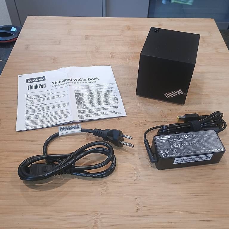 Lenovo Docking station: Lenovo Thinkpad WiGig Docking Station - originalverpackt – Usato da Arlesheim venduto da rombe