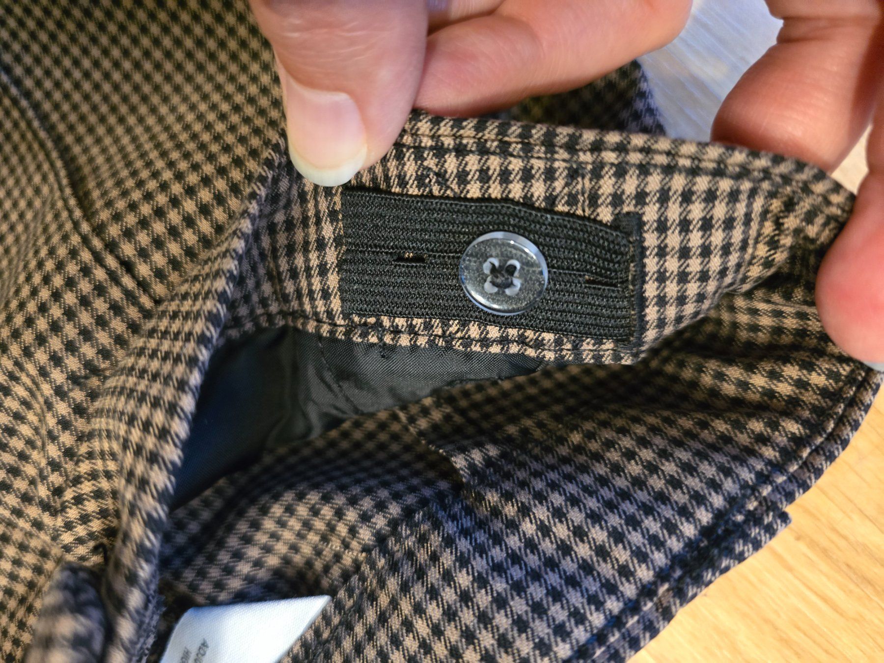 Pantaloni: Hose kariert Grösse 134 – Usato da Büttikon AG venduto da Amineah 2