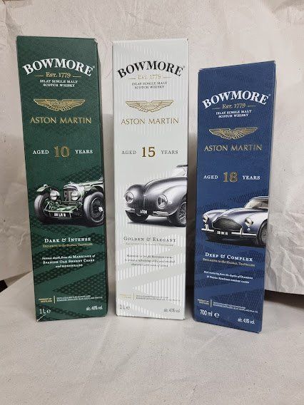 Bowmore Bevande alcoliche: 3 Whiskys "Bowmore ASTON MARTIN SET" Edition 1-3 – Nuovo e nell'imballaggio originale da Meggen venduto da baerli1976 1