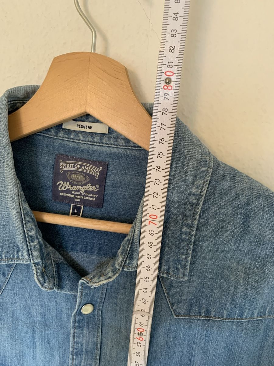 Hemden: Wrangler Denim Shirt – Gebraucht aus Zürich von MerlinLev 4