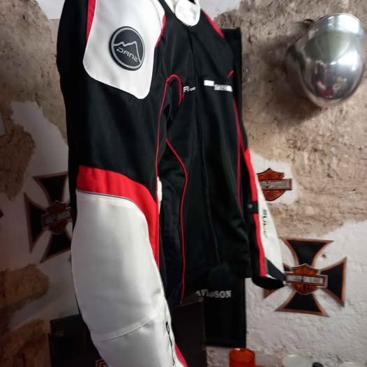 Completi, tute sportive e funzionali: Dane airvent mesh Kombi Grösse 56 – Usato da Hochwald venduto da mot_x2j8 6