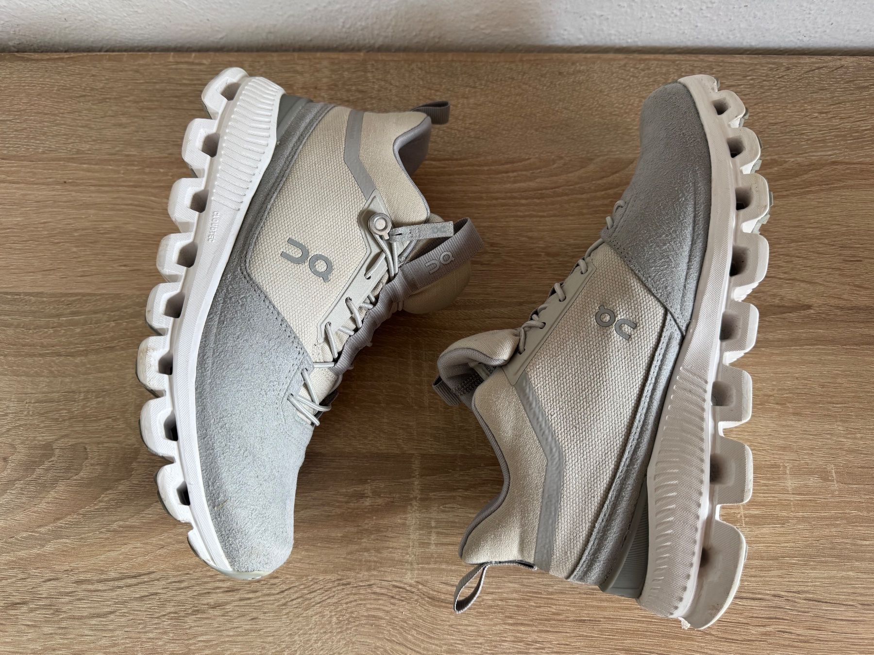 On Scarpe da donna: On Cloud Hi Glacier/Grey Gr. 38 NEU – Nuovo (secondo la descrizione) da frauenfeld venduto da tia01 3