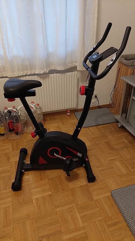 Vélos d'appartement: Hometrainer zu verkaufen – D'occasion à Thun par palina91