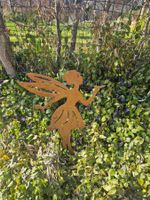 Gartendeko: Rostfee/Frühling im Garten!