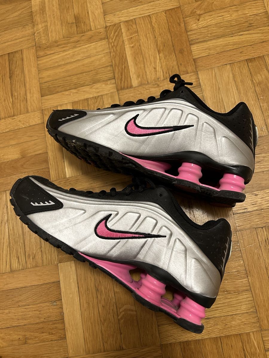 Nike Herrenschuhe: Nike Shox R4 Sneaker Low Gr. 38 – Gebraucht aus Moosseedorf von Slowwdown 1