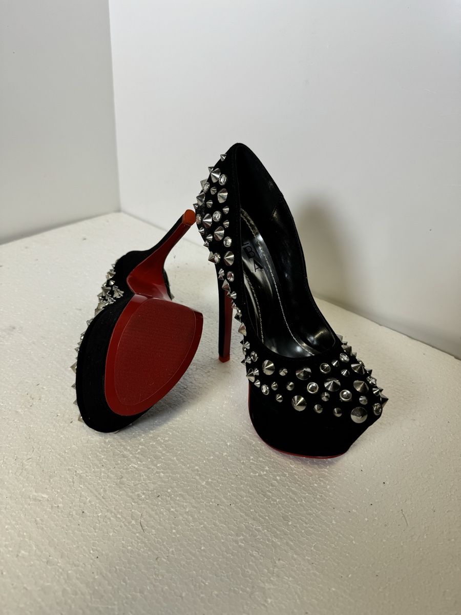 Damenschuhe: Pumps Highheels rote Sohle Spitzen – Neu (gemäss Beschreibung) aus AARBURG von cheapstuff 1