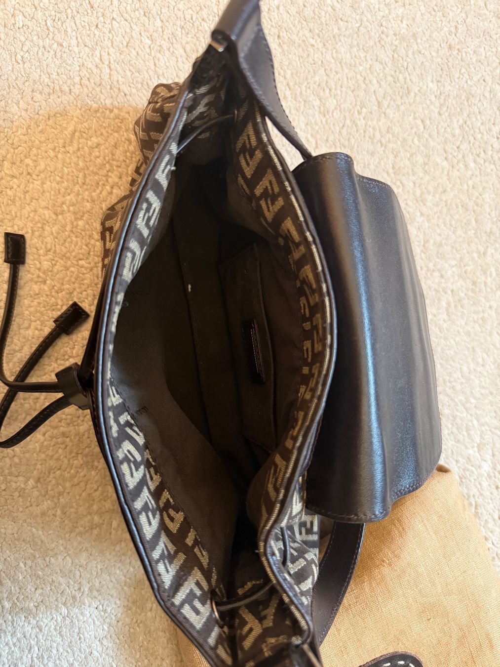 Fendi Taschen für Damen: Vintage Fendi Baguette – Gebraucht aus Zürich von Larazade 8