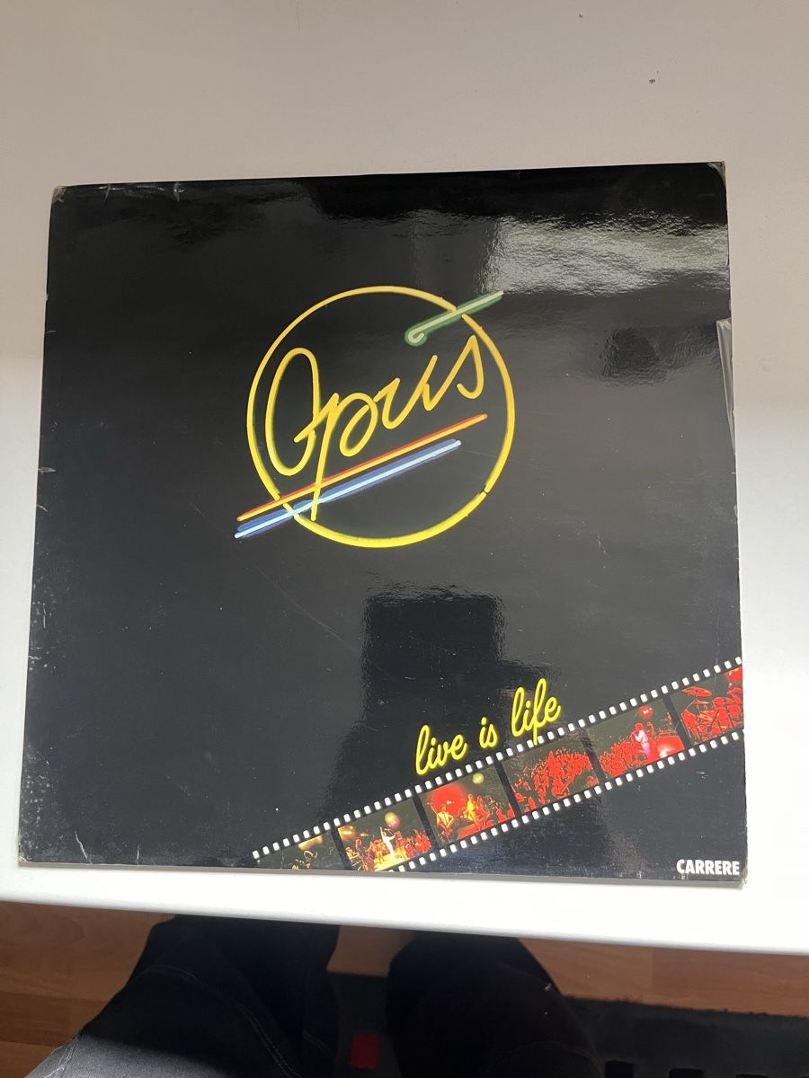 Dischi in vinile: Original Opus "Live is Life" LP – Usato da Roggwil BE venduto da WULU