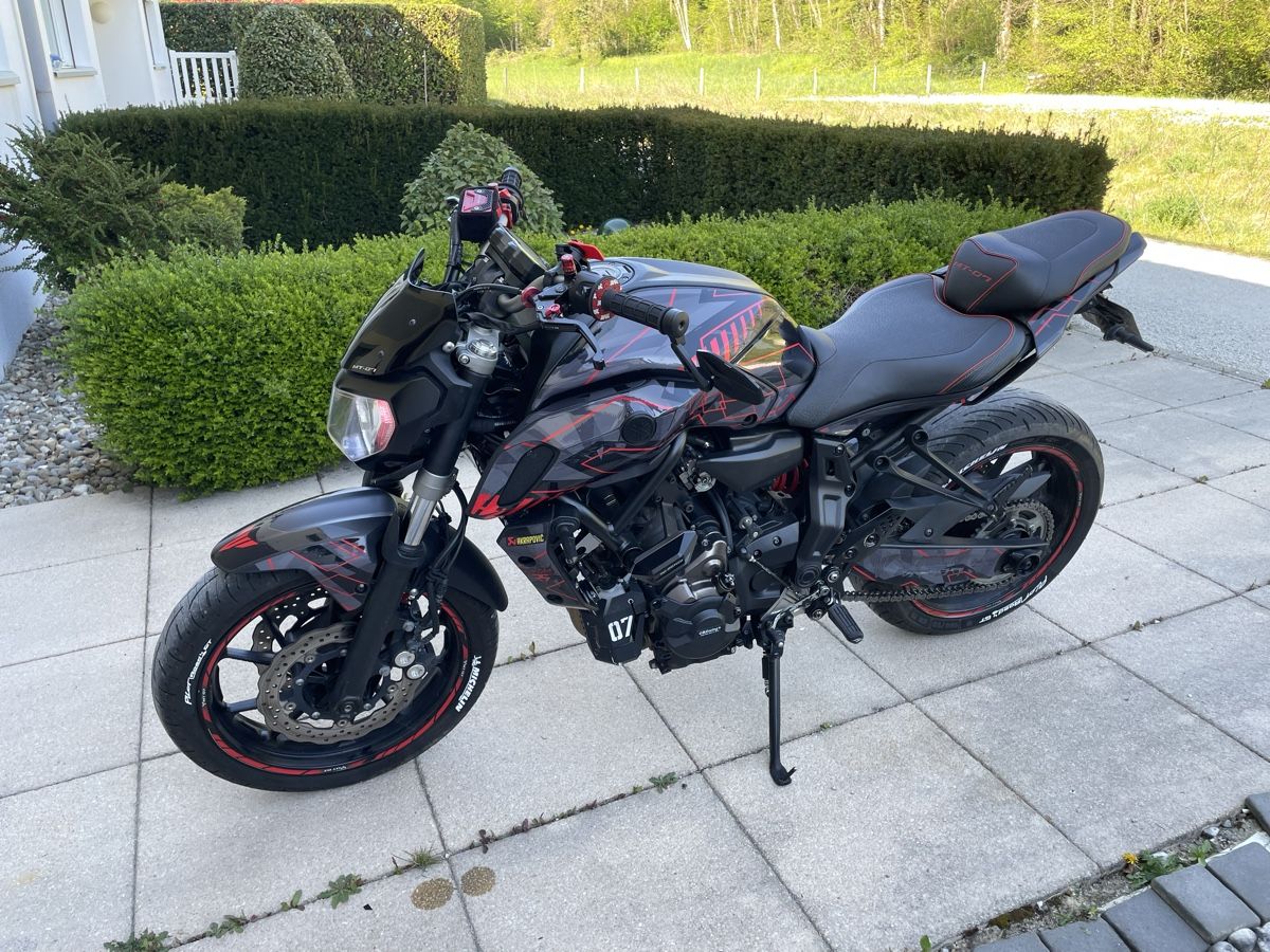 Yamaha Strada: Yamaha MT-07 – Usato da Genève venduto da ili_pw62 2