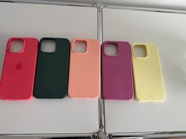 Original Apple und Silicon iPhone 15 Pro Max Hüllen - NEU