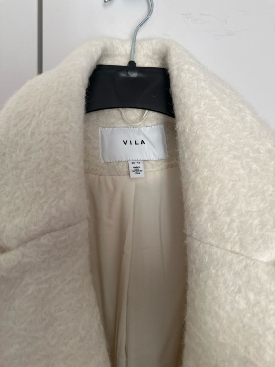 Vila Cappotti: Mantel weiss – Usato da Romanshorn venduto da si-01 1