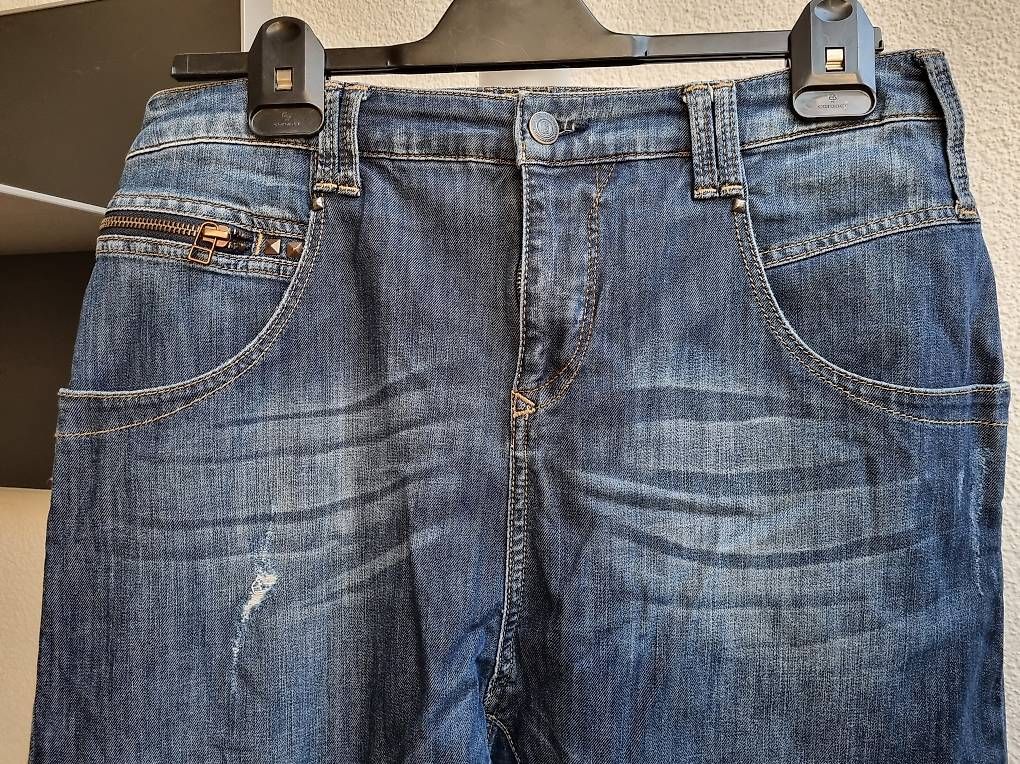 Jeans: Jeans – Usato da Witterswil venduto da Katja... 3