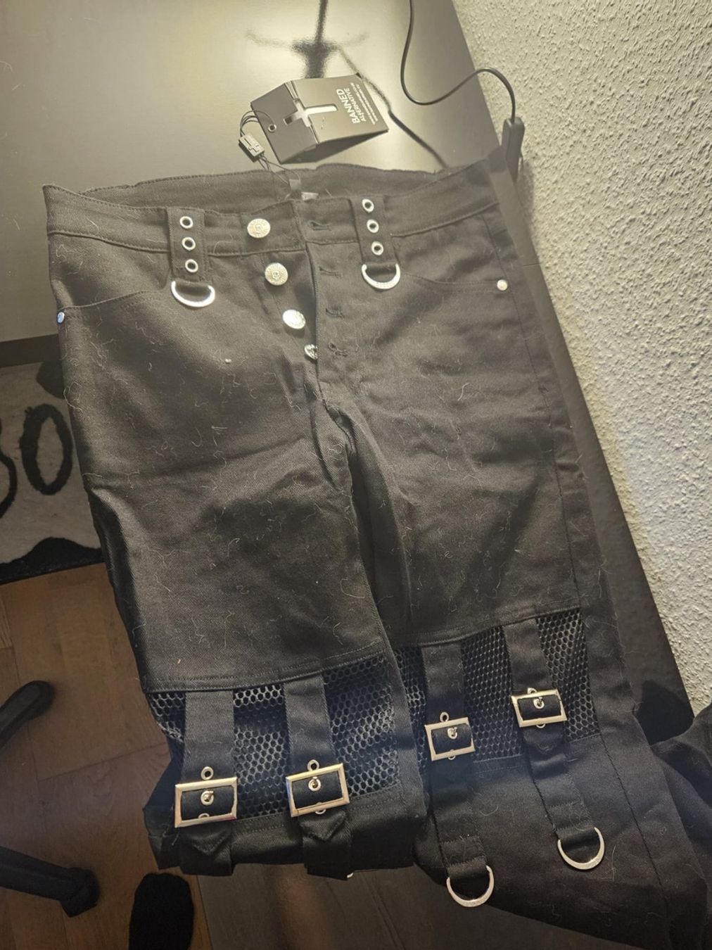 Pantaloni: Banned Hose mit Schnallen – Nuovo (secondo la descrizione) da Langenthal venduto da jen_fy29