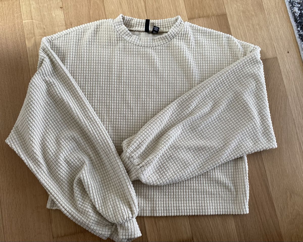Vero Moda Top: Vero Moda Crop, Grösse S, beige, kuschelig – Usato da Kriens venduto da sch_v6nl